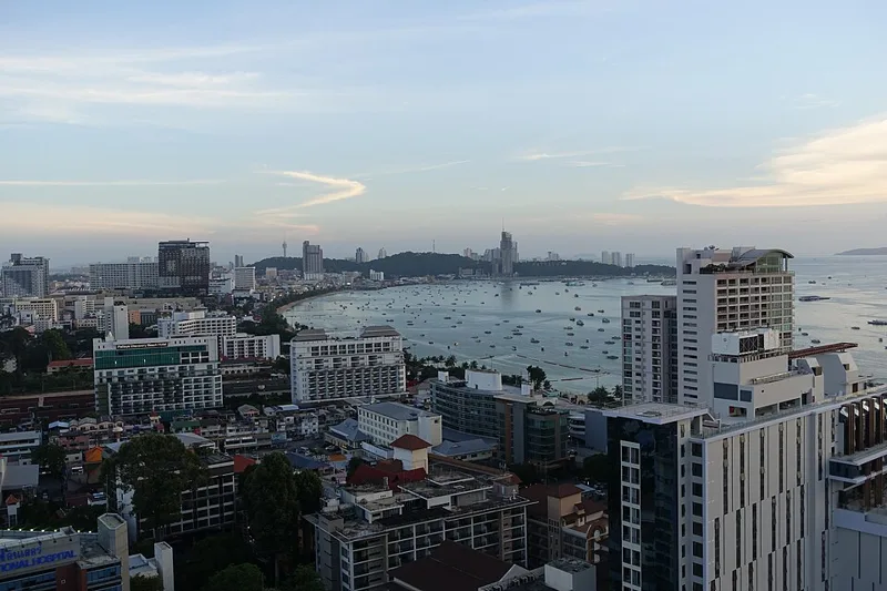 สถานที่ในชลบุรี — Central Pattaya and beach at sunset in 2017