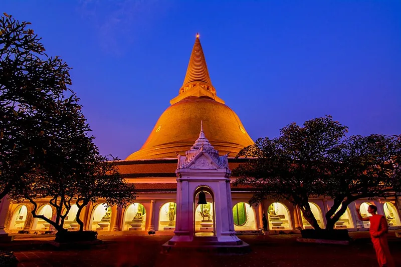 สถานที่ในนครปฐม — KAI 3682
