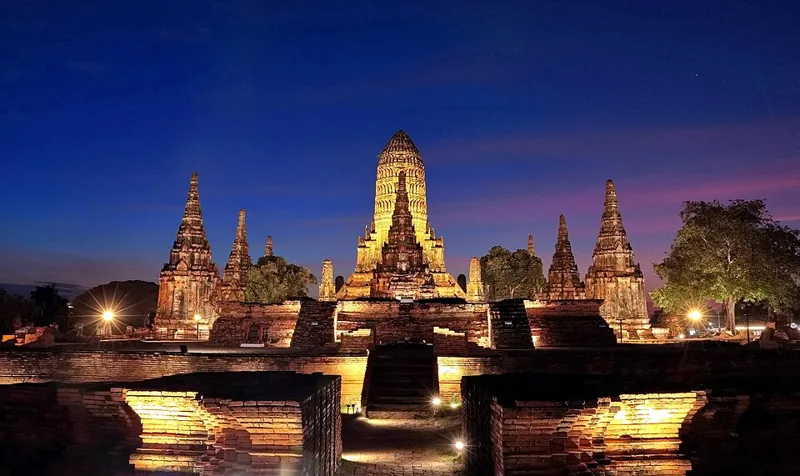 สถานที่ในพระนครศรีอยุธยา — วัดไชยวัฒนาราม 4 จังหวัดพระนครศรีอยุธยา